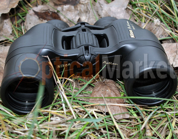 Классический бинокль Nikon Action VII 10x40 CF